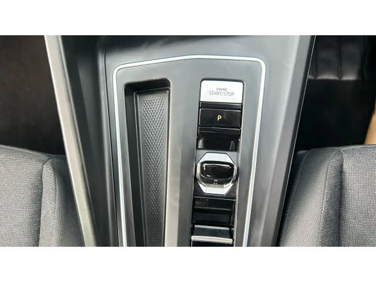 2023-volkswagen-golf-20tdi-life-hatchback-dsg-big-44