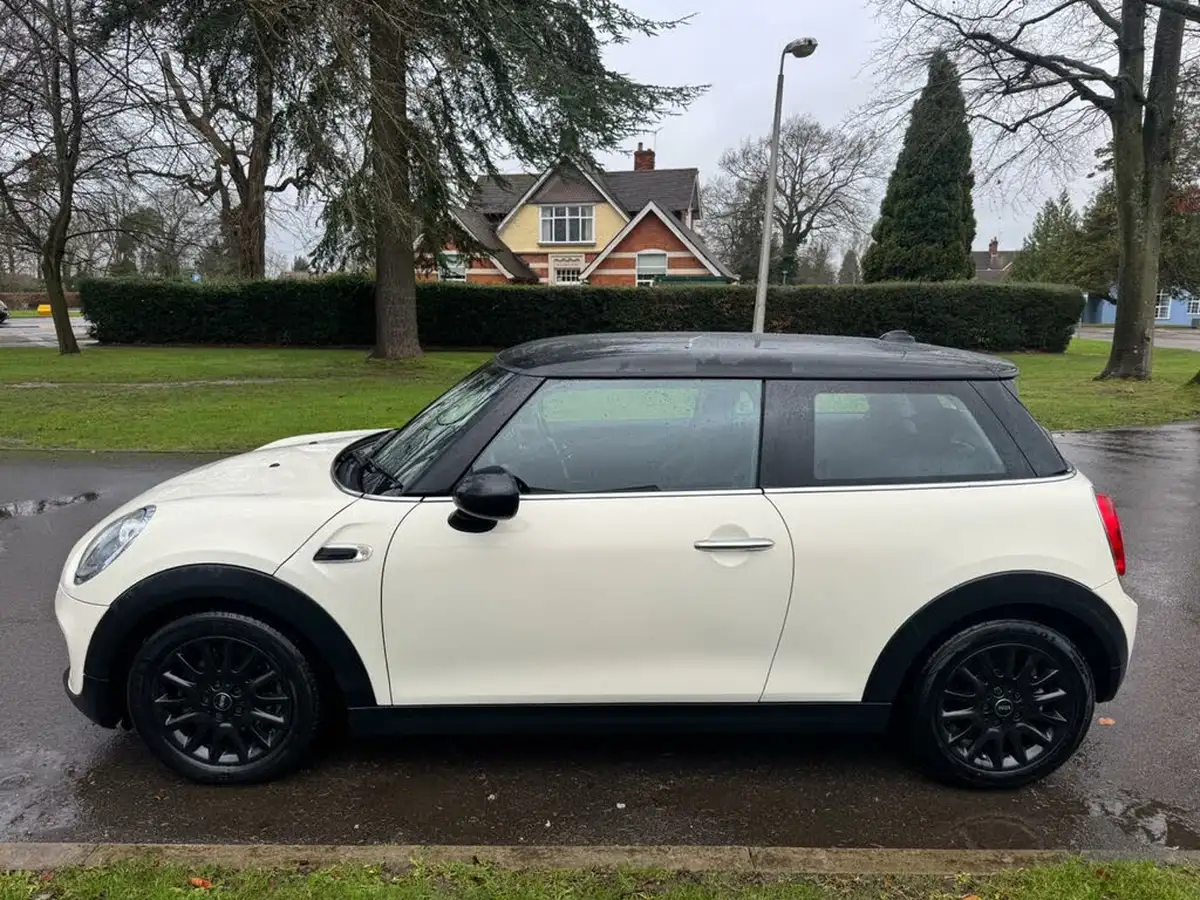 2016-mini-cooper-15-cooper-ss-hatchback-3d-big-4