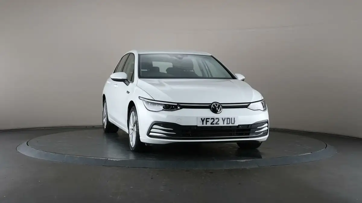 2022-volkswagen-golf-20tdi-style-150ps-hatchback-dsg-big-49