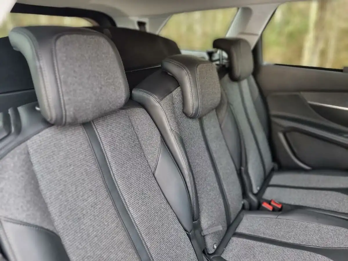 2018-peugeot-5008-suv-12-puretech-allure-big-33
