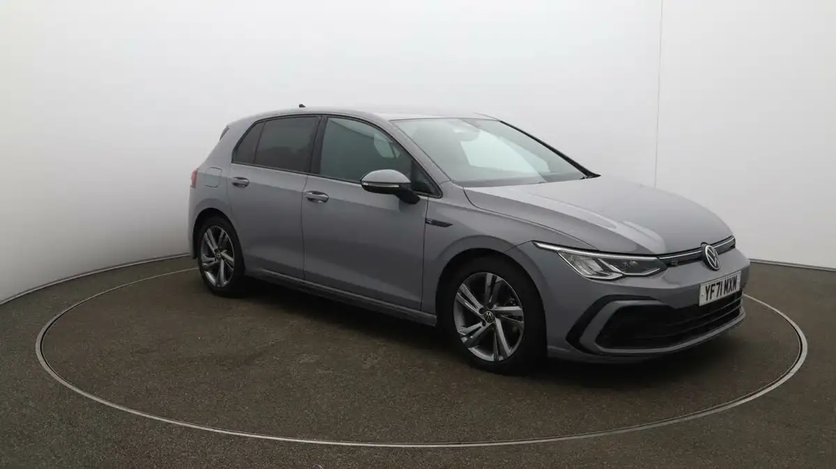 2021-volkswagen-golf-15-tsi-r-line-150ps-hatchback-big-42
