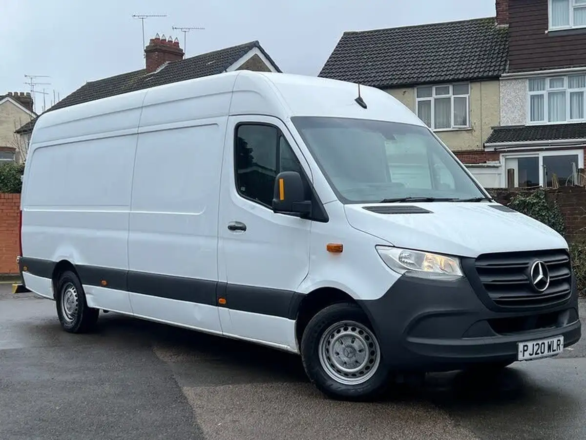 2020-mercedes-benz-sprinter-21cdi-314-l2h1-panel-van-rwd-eco-gear-360-big-29