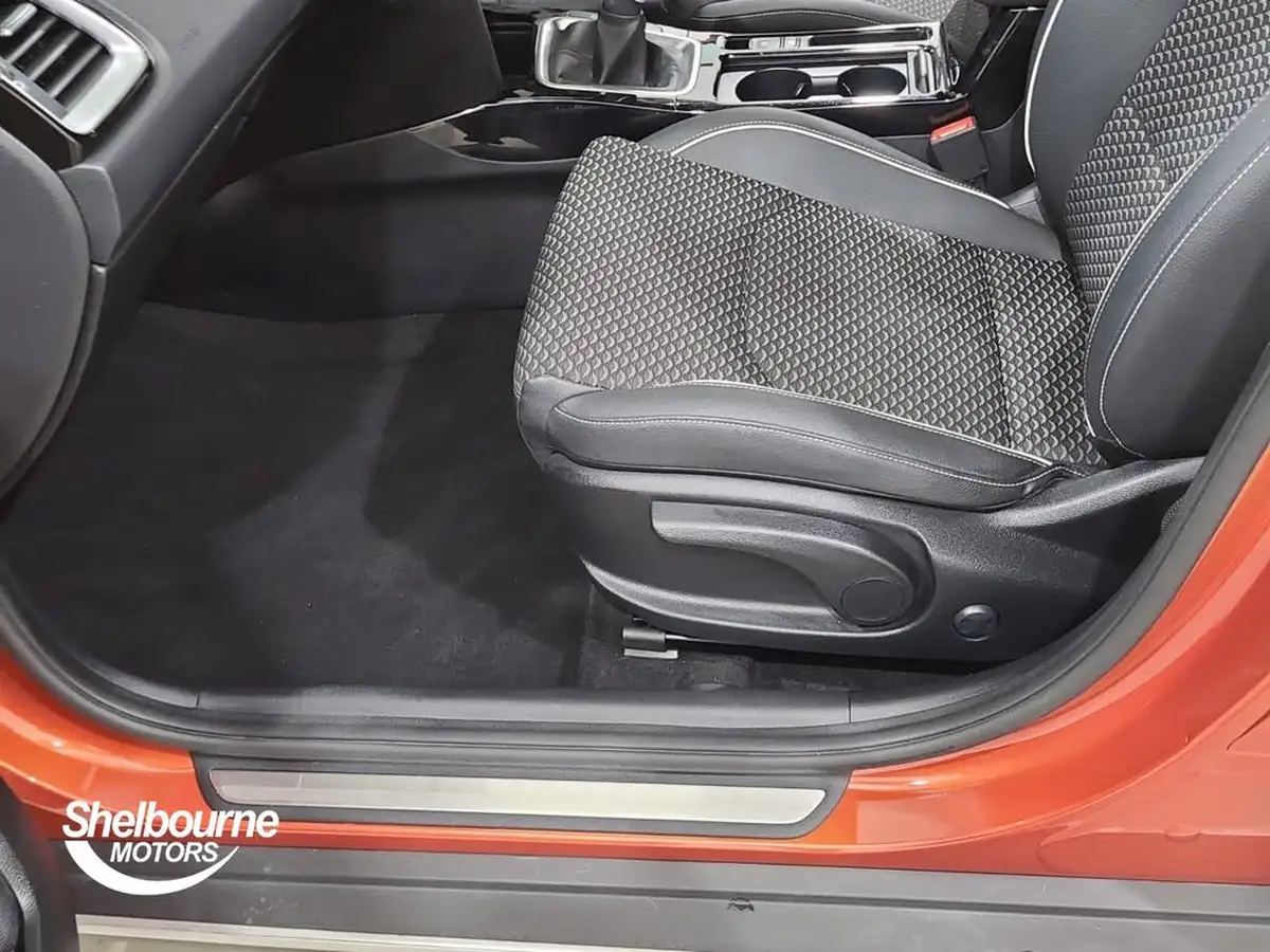 2022-kia-xceed-10-t-gdi-connect-big-9