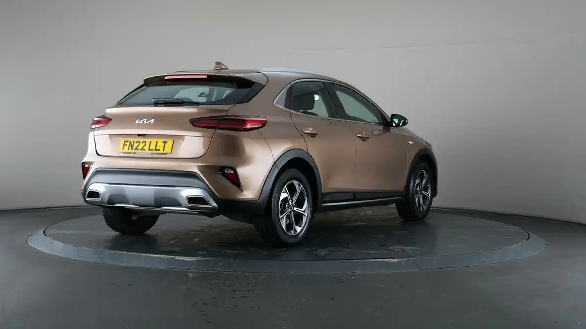2022-kia-xceed-10-t-gdi-2-big-66
