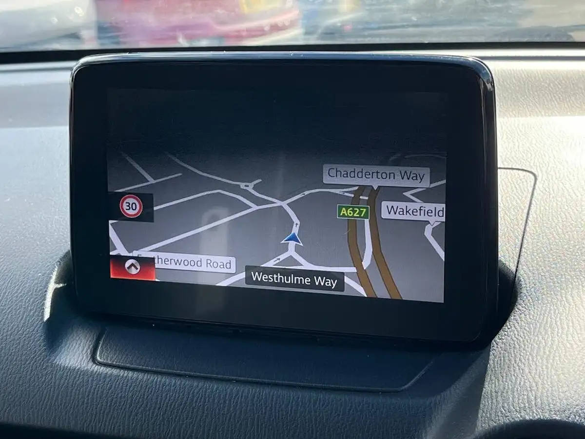 2020-mazda-mazda2-15-skyactiv-g-sport-nav-big-23