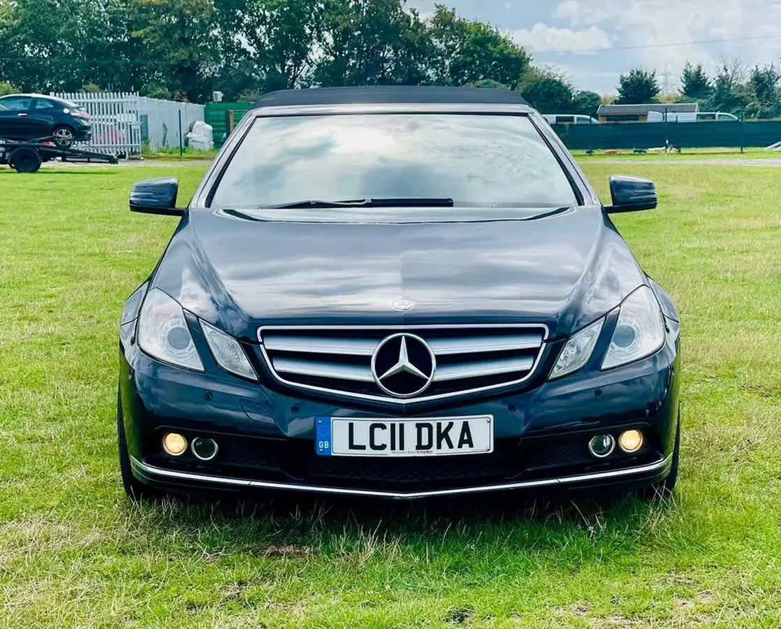2011-mercedes-benz-e-class-21td-e220-cdi-se-21cdi-blue-f-cabriolet-2d-2143cc-auto-big-6