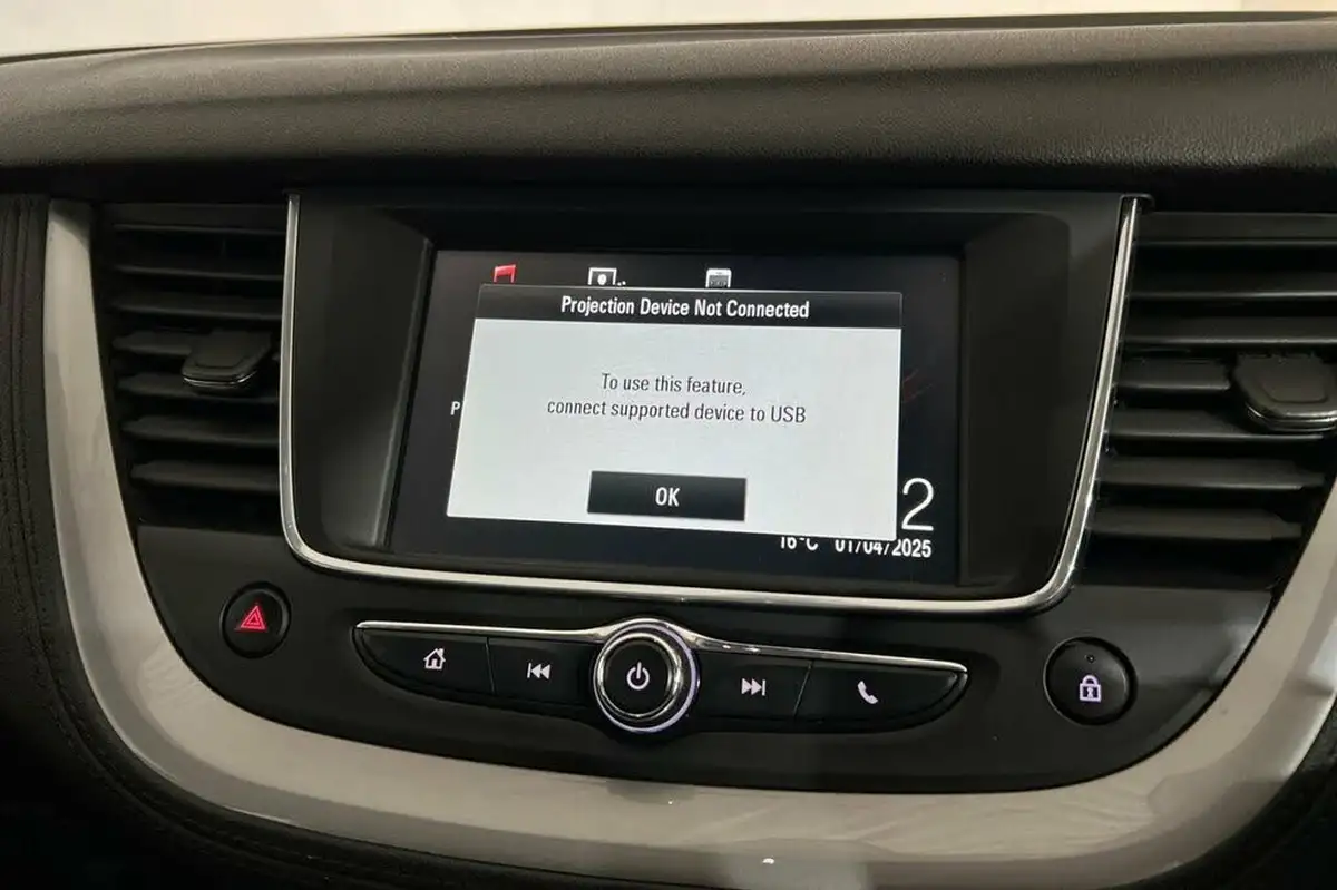 2018-vauxhall-grandland-x-12-se-132ps-big-15