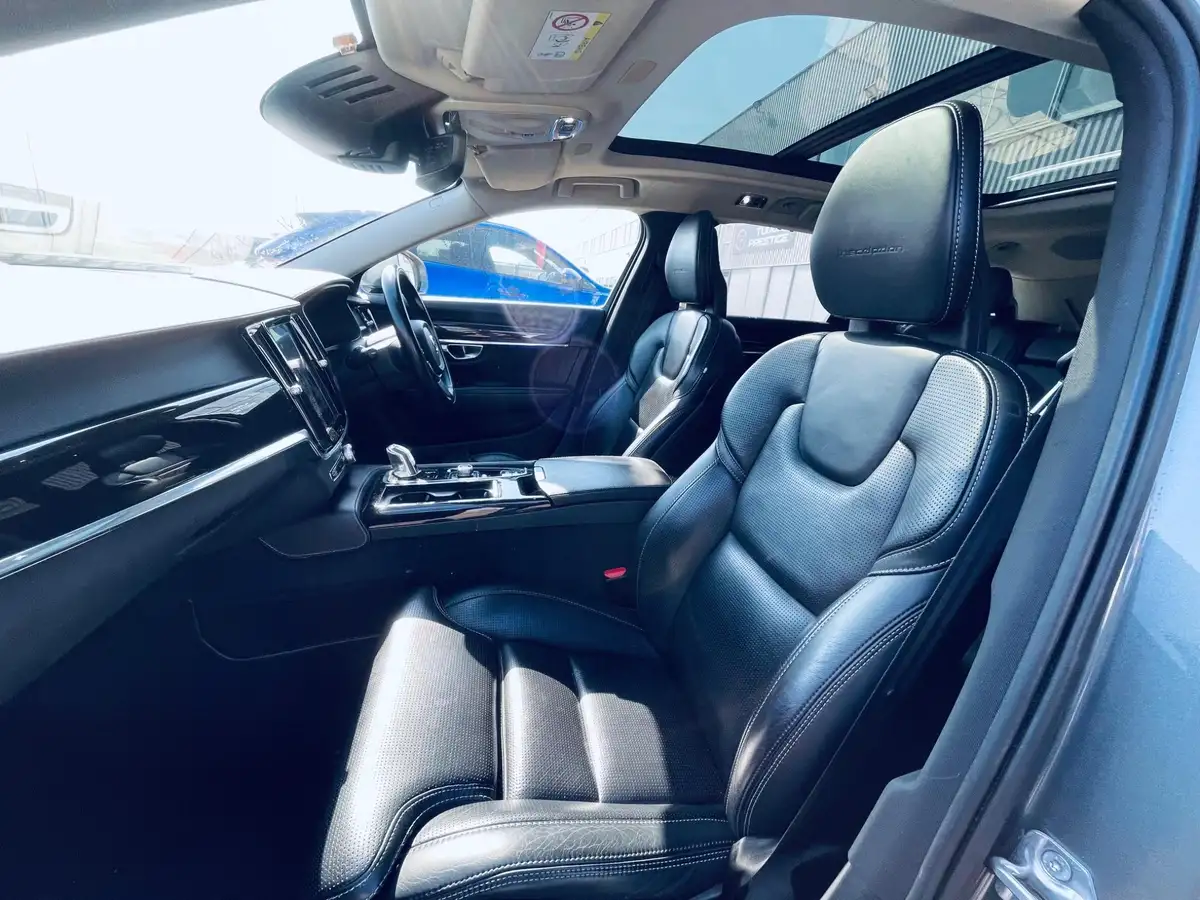 2018-volvo-v90-20-t8-inscription-pro-407bhp-big-1