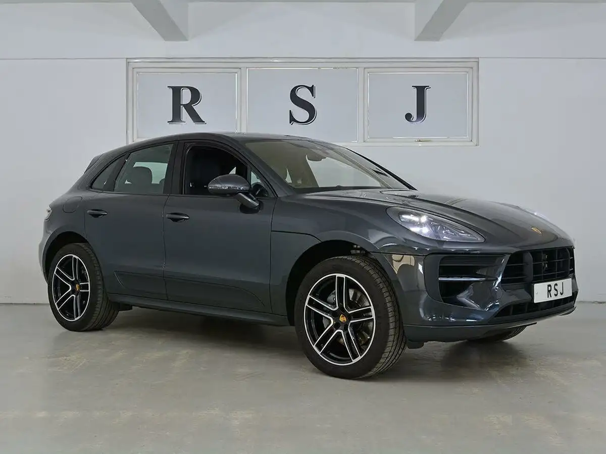 2020-porsche-macan-30-s-big-0