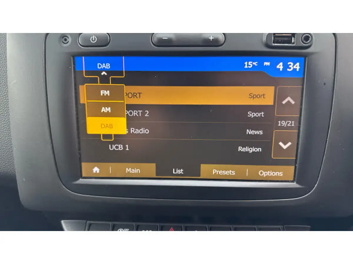 2021-dacia-duster-13-tce-prestige-150bhp-1333cc-big-28