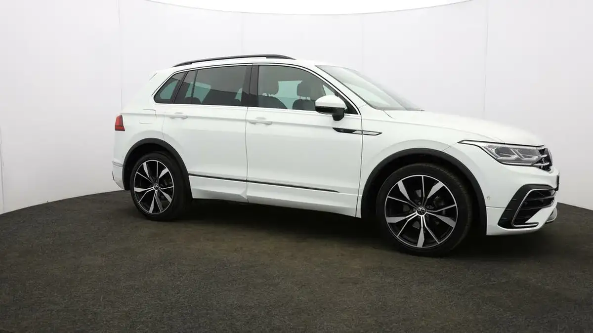 2021-volkswagen-tiguan-15-tsi-r-line-big-40