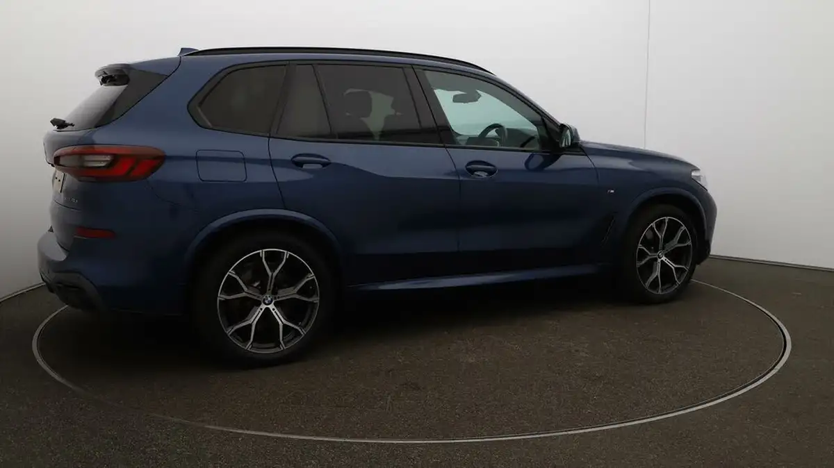 2021-bmw-x5-30-xdrive-45e-m-sport-big-48