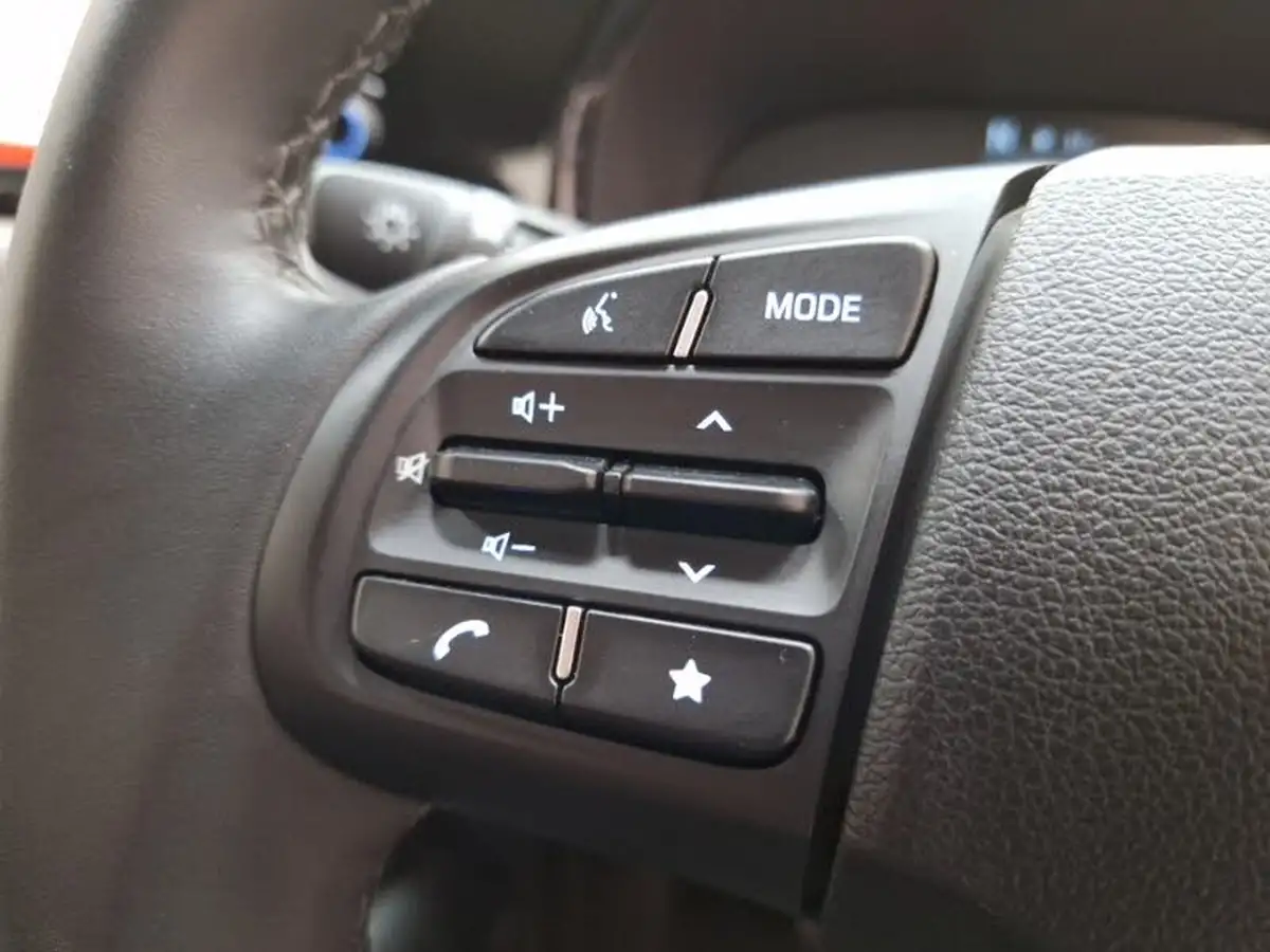 2024-hyundai-i10-10-advance-63ps-auto-big-14