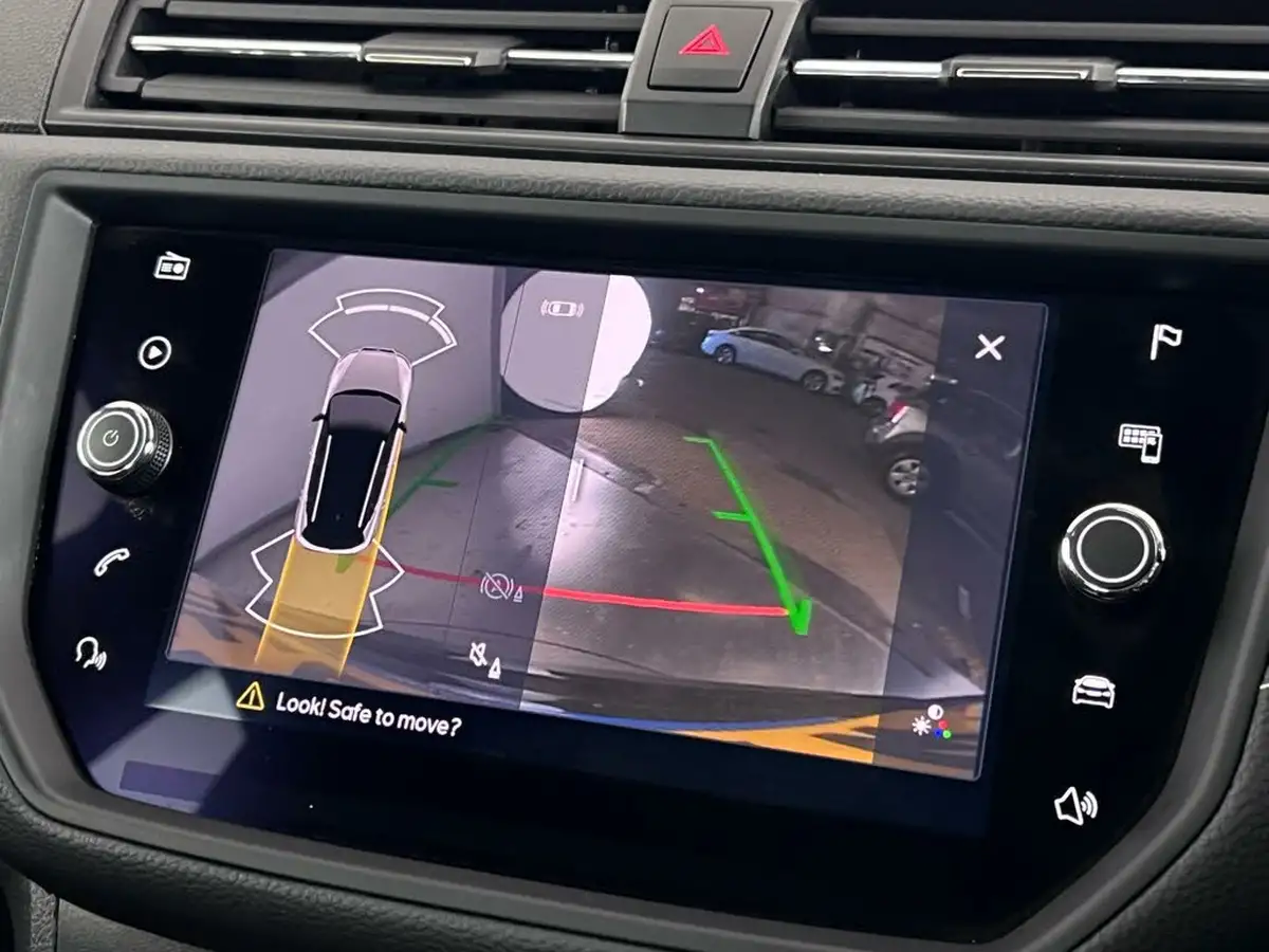 2021-seat-arona-10-tsi-xcellence-lux-110ps-dsg-big-23