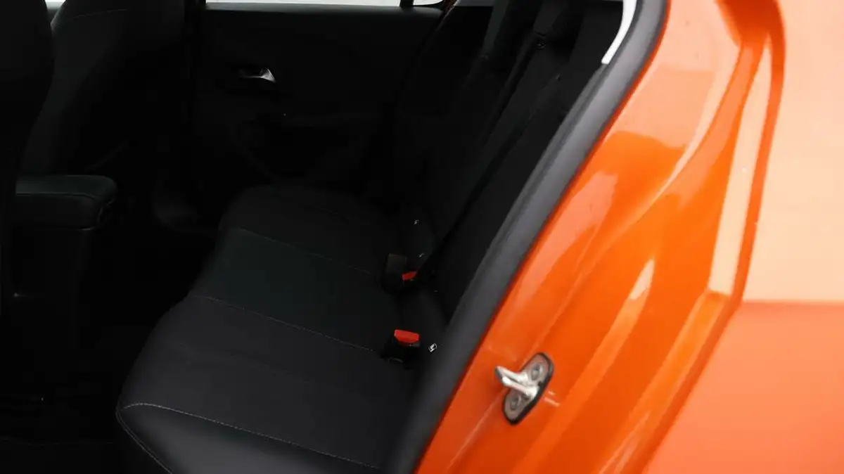 2022-vauxhall-corsa-e-elite-premium-big-15