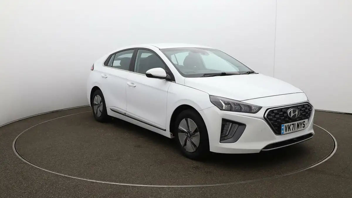 2021-hyundai-ioniq-16-gdi-premium-hybrid-big-36