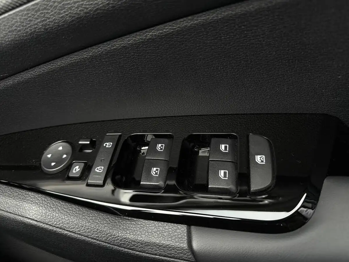 2023-kia-sportage-16-t-gdi-3-148bhp-big-17