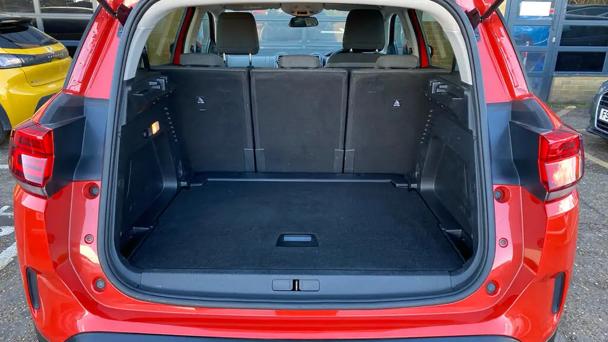 2020-citroen-c5-aircross-15bluehdi-flair-eat8-big-14