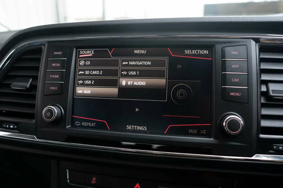2018-seat-ateca-14-ecotsi-se-technology-big-47