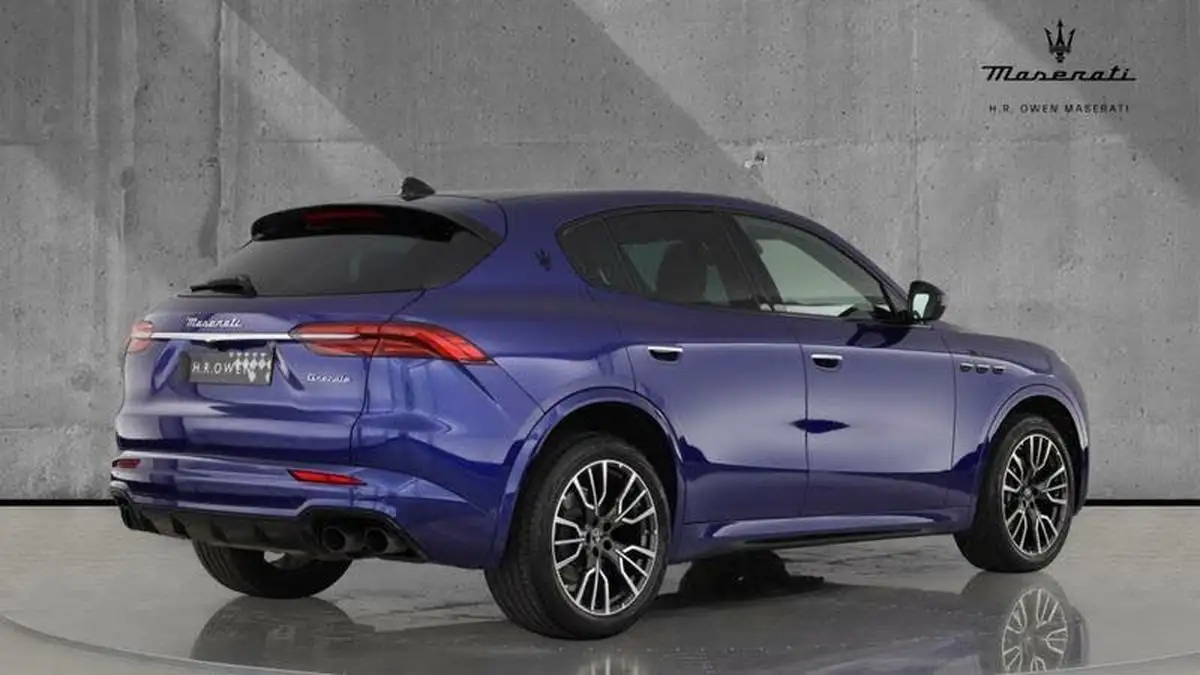 2023-maserati-grecale-20-modena-big-13