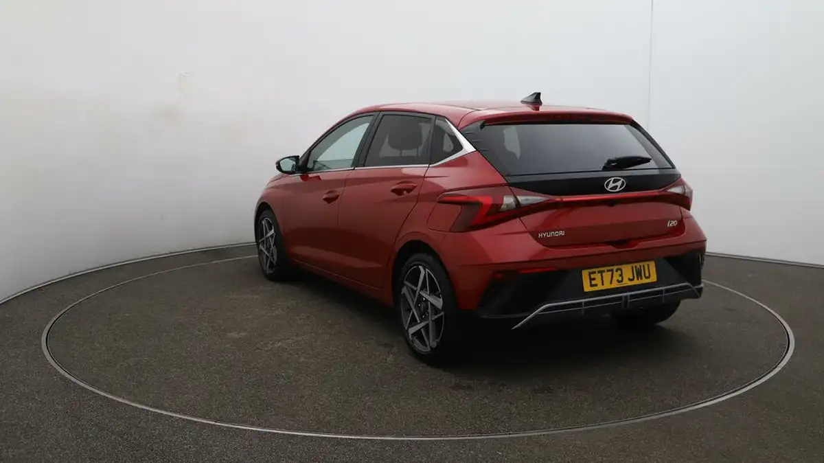 2024-hyundai-i20-10-t-gdi-premium-two-tone-roof-big-59