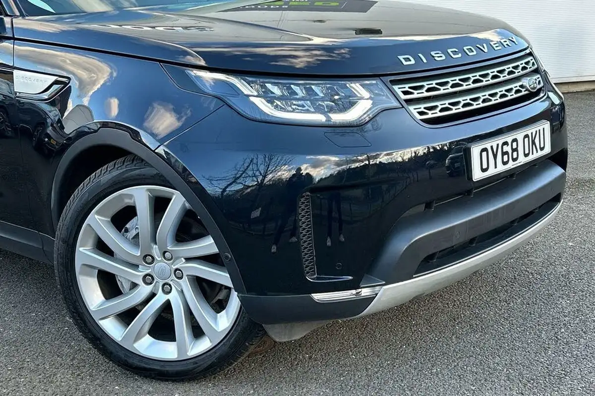 2018-land-rover-discovery-30-sd-v6-hse-luxury-big-25