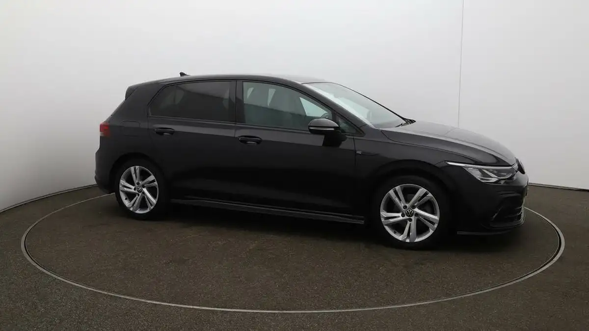 2021-volkswagen-golf-15-tsi-r-line-150ps-hatchback-big-39