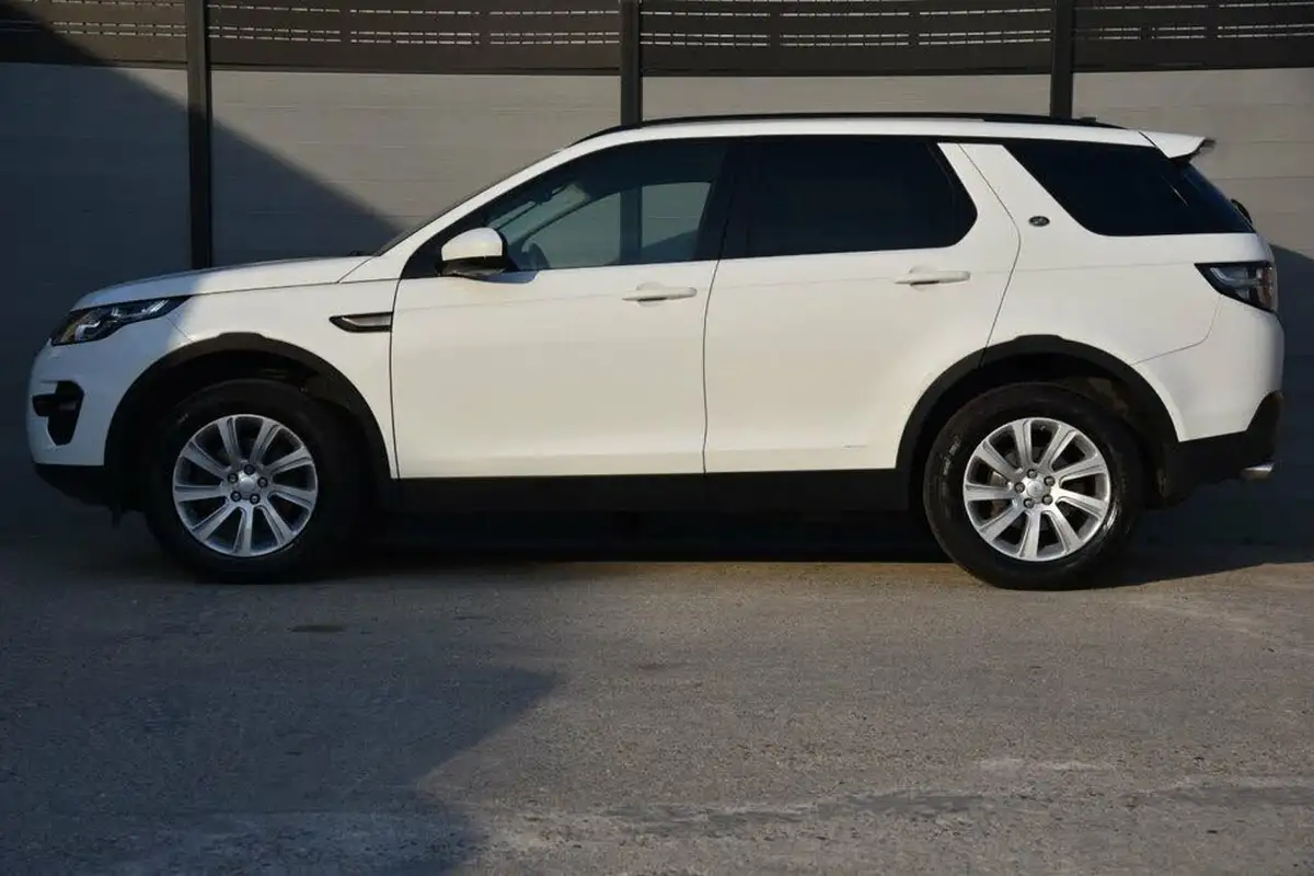 2015-land-rover-discovery-sport-20td4-se-tech-180ps-auto-big-6
