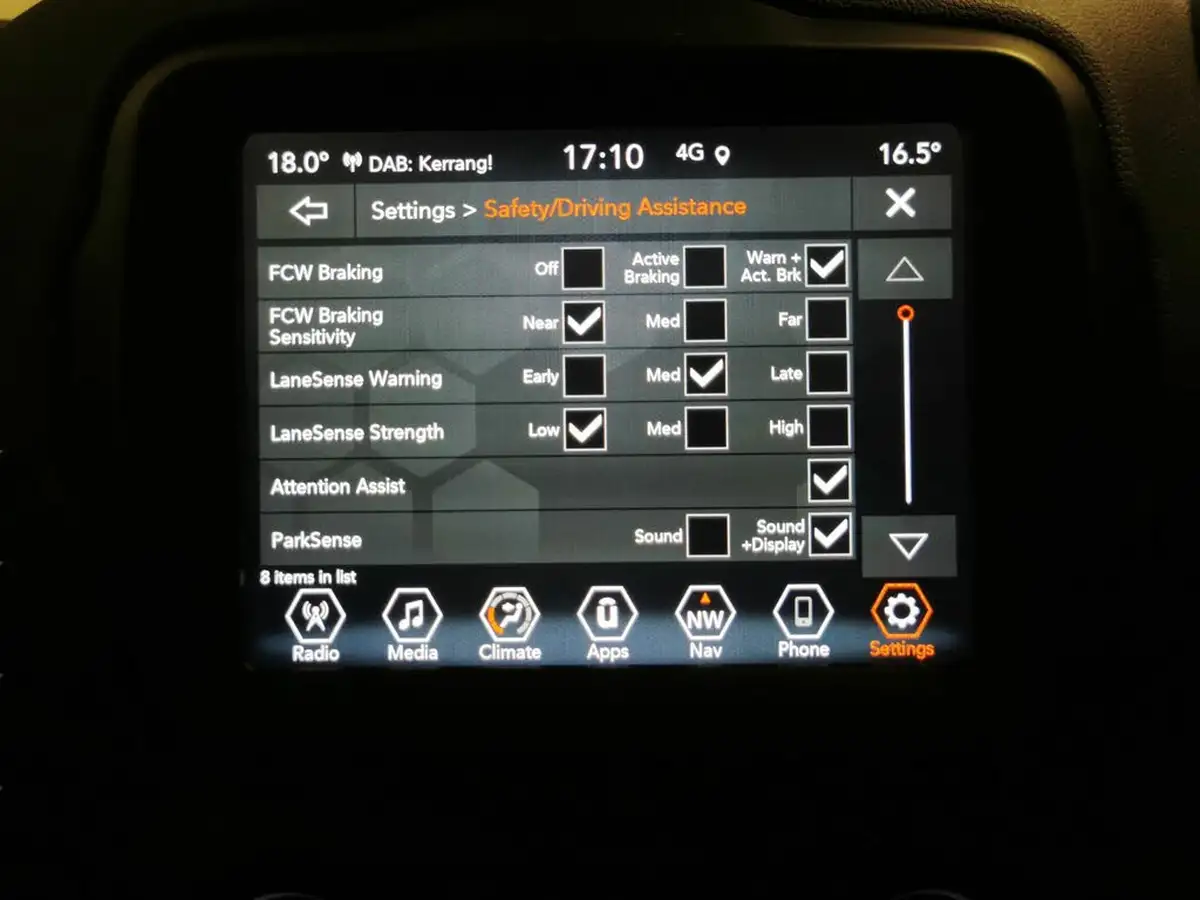 2023-jeep-renegade-13-gse-limited-big-20