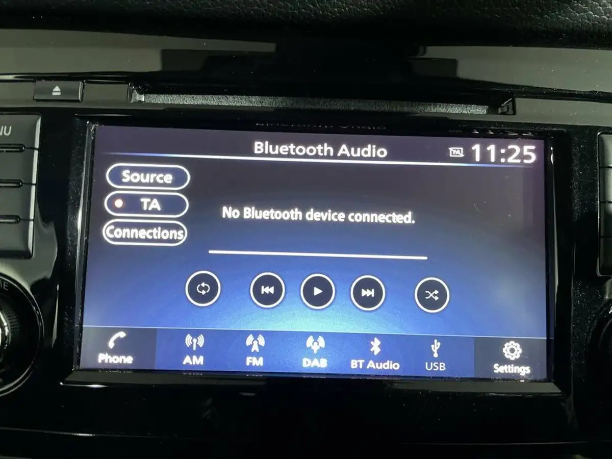 2019-nissan-qashqai-13-dig-t-n-connecta-140ps-big-23