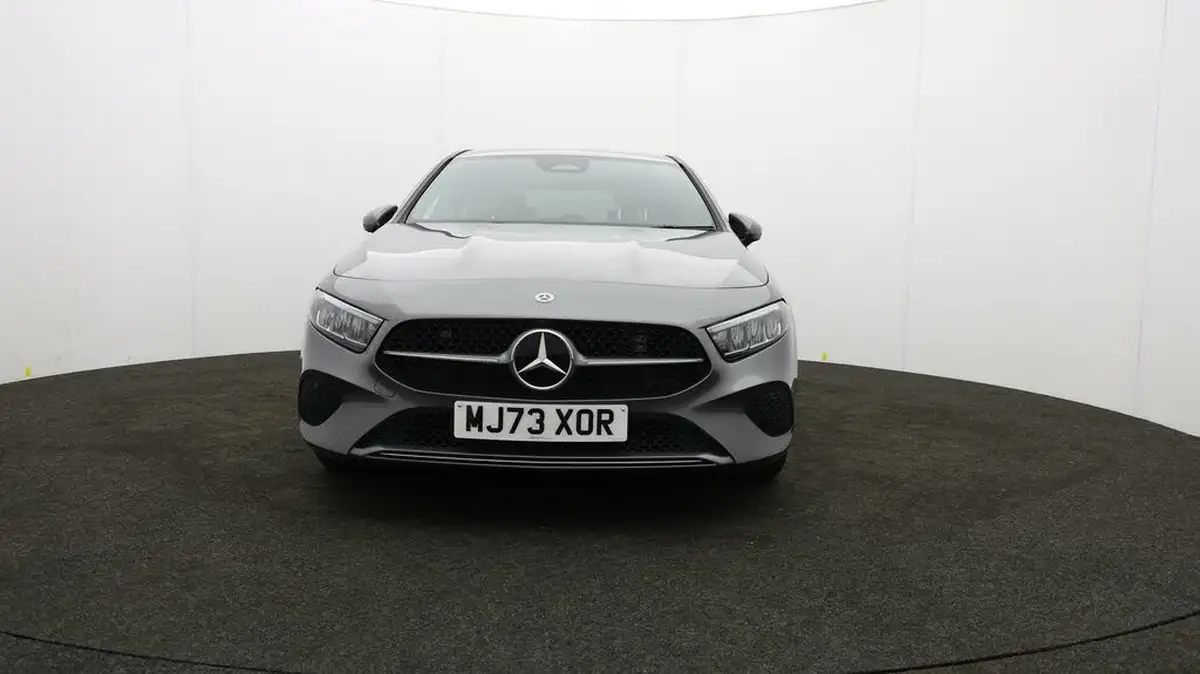 2023-mercedes-benz-a-class-big-1