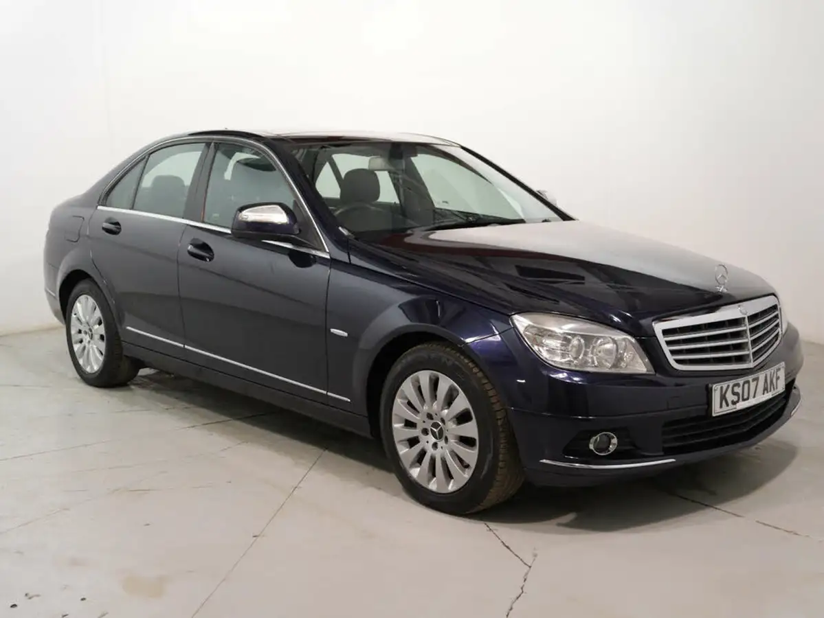 2007-mercedes-benz-c-class-21td-c220-cdi-elegance-saloon-4d-auto-big-0