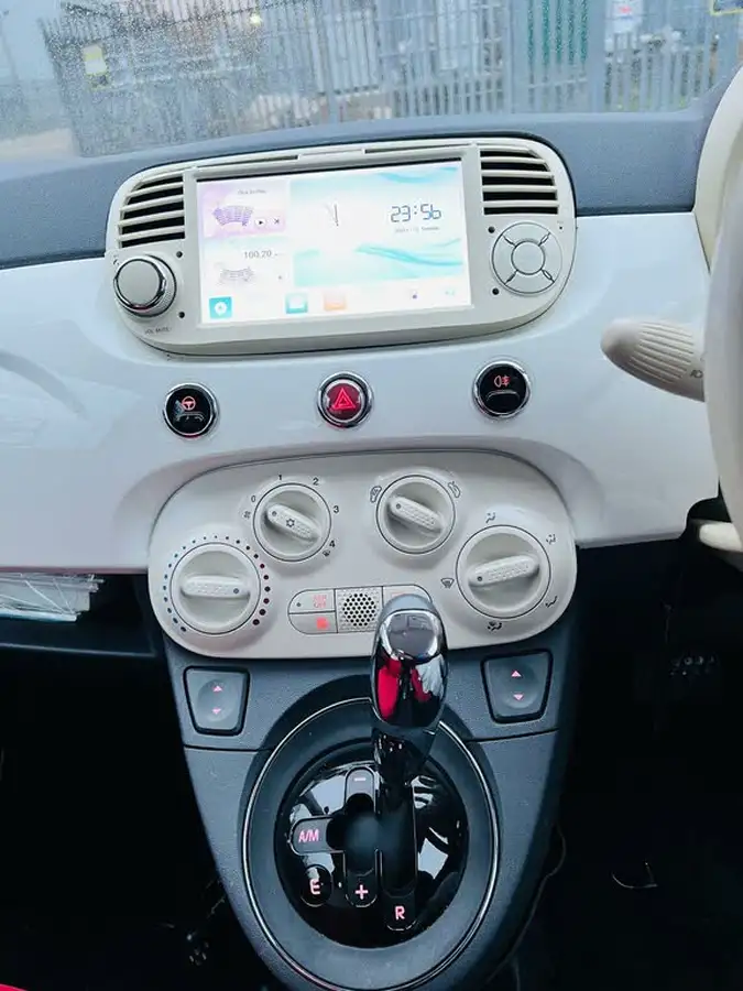 2013-fiat-500-12-lounge-dualogic-big-23