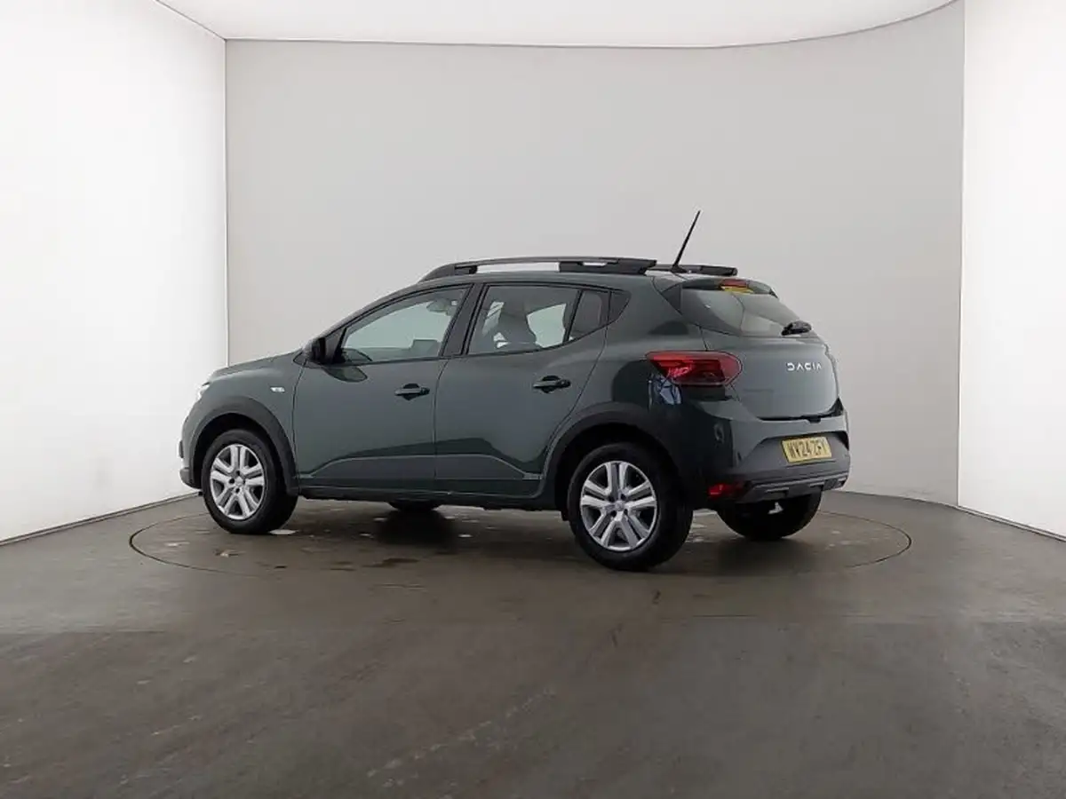 2024-dacia-sandero-stepway-10-tce-expression-90bhp-big-1