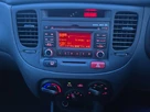 2010-kia-rio-14-strike-auto-small-15
