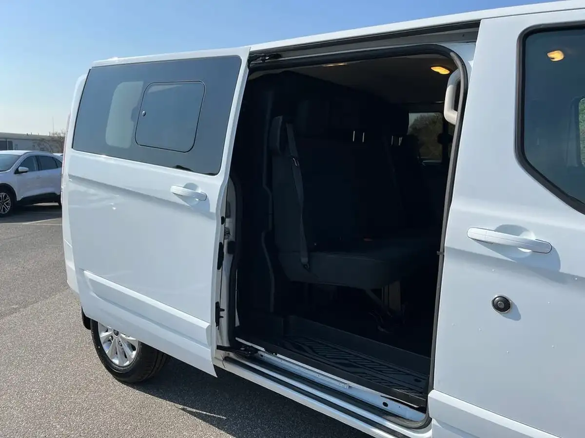 2022-ford-transit-custom-20tdci-320-l2h1-limited-170pseu6dt-double-cab-in-van-auto-big-25