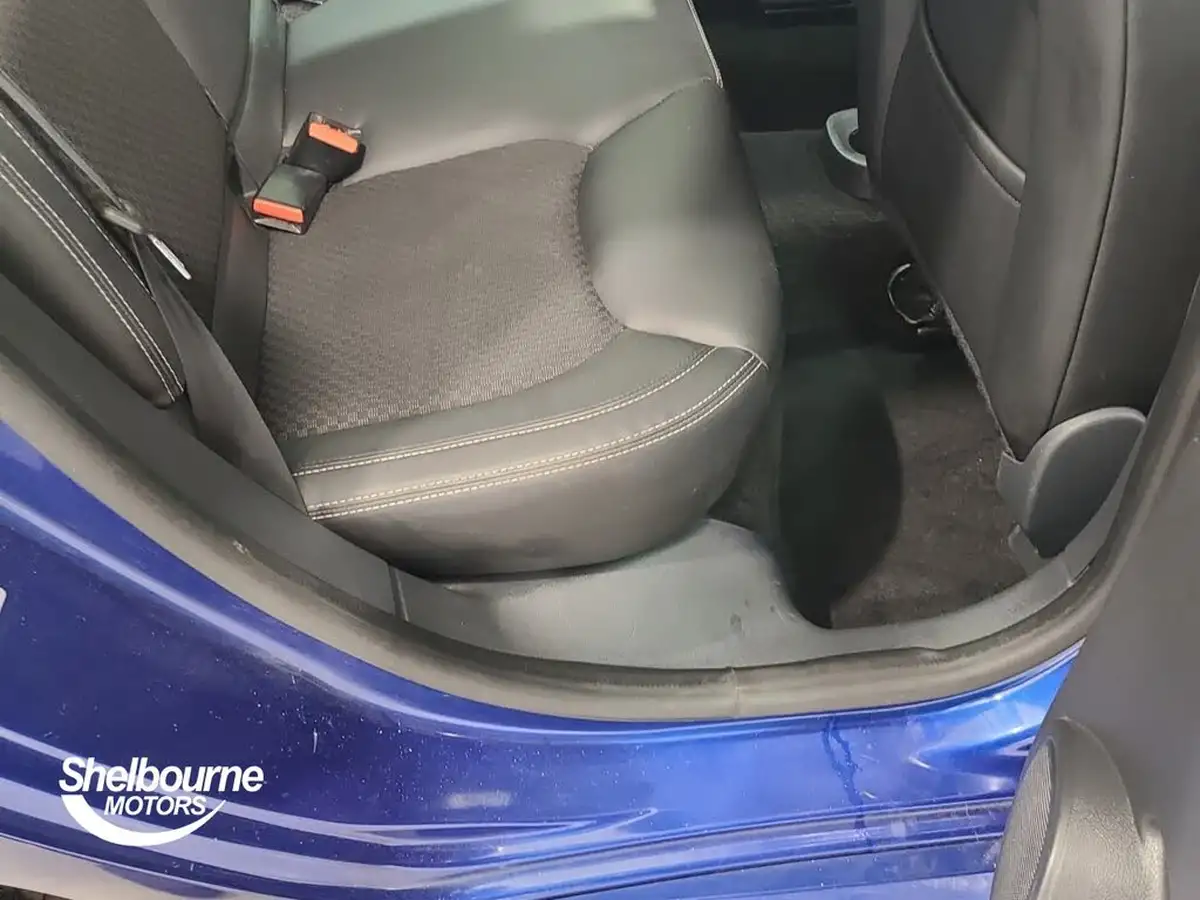 2018-renault-clio-15dci-gt-line-edc-auto-big-39