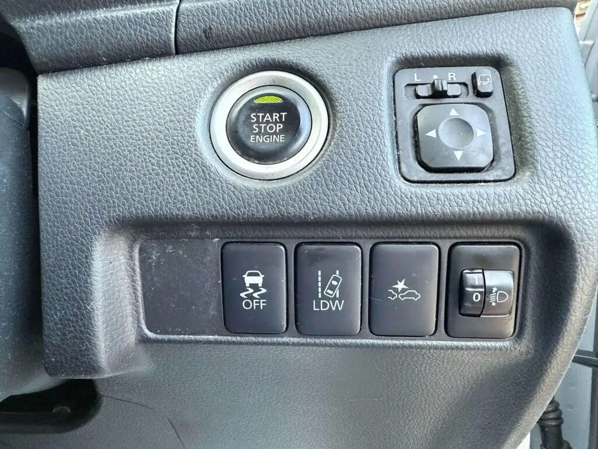 2020-mitsubishi-l200-22di-d-warrior-auto-big-24