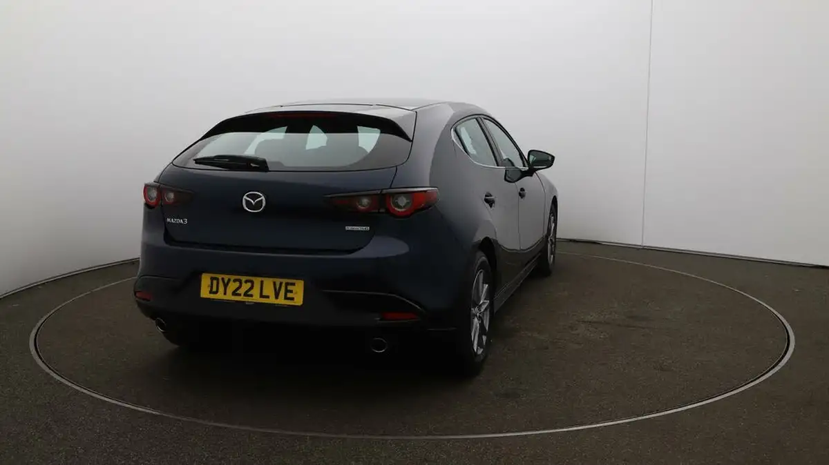 2022-mazda-mazda3-20-se-l-lux-122ps-hatchback-5d-big-48