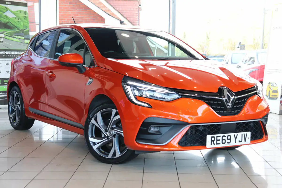 2019-renault-clio-13-tce-rs-line-big-0