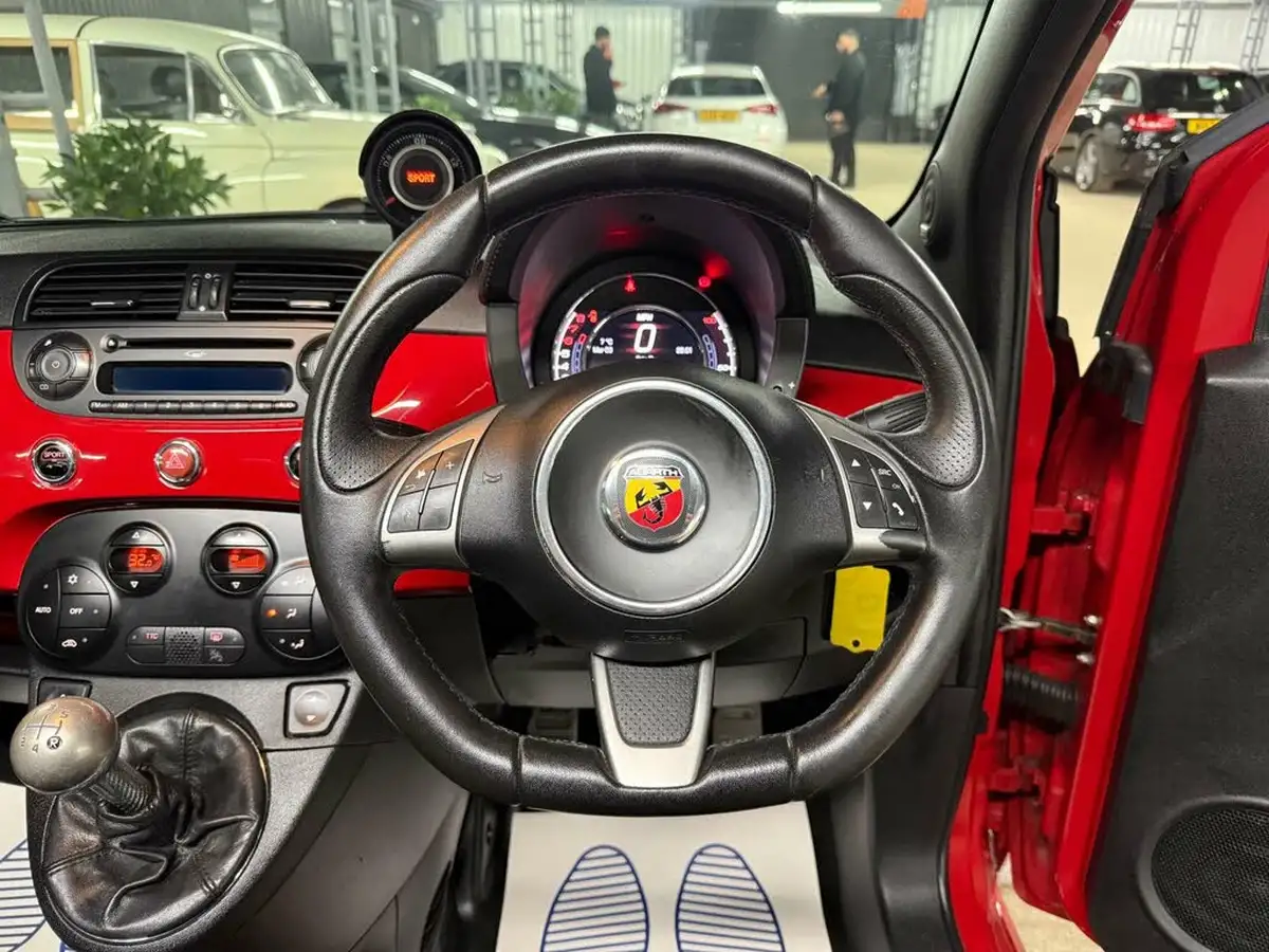 2014-fiat-500c-14-abarth-595c-turismo-t-jet-big-20