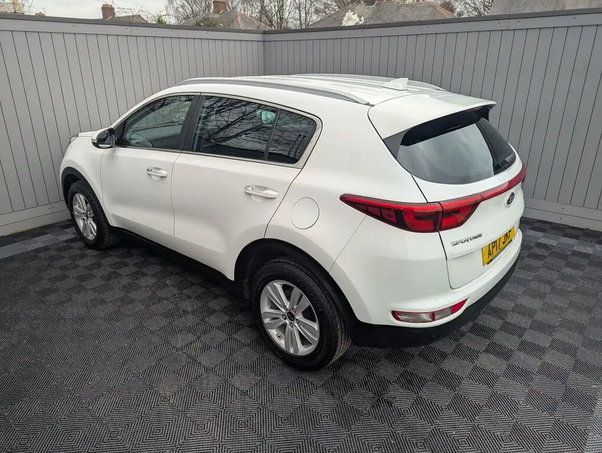 2017-kia-sportage-16-gdi-2-big-45