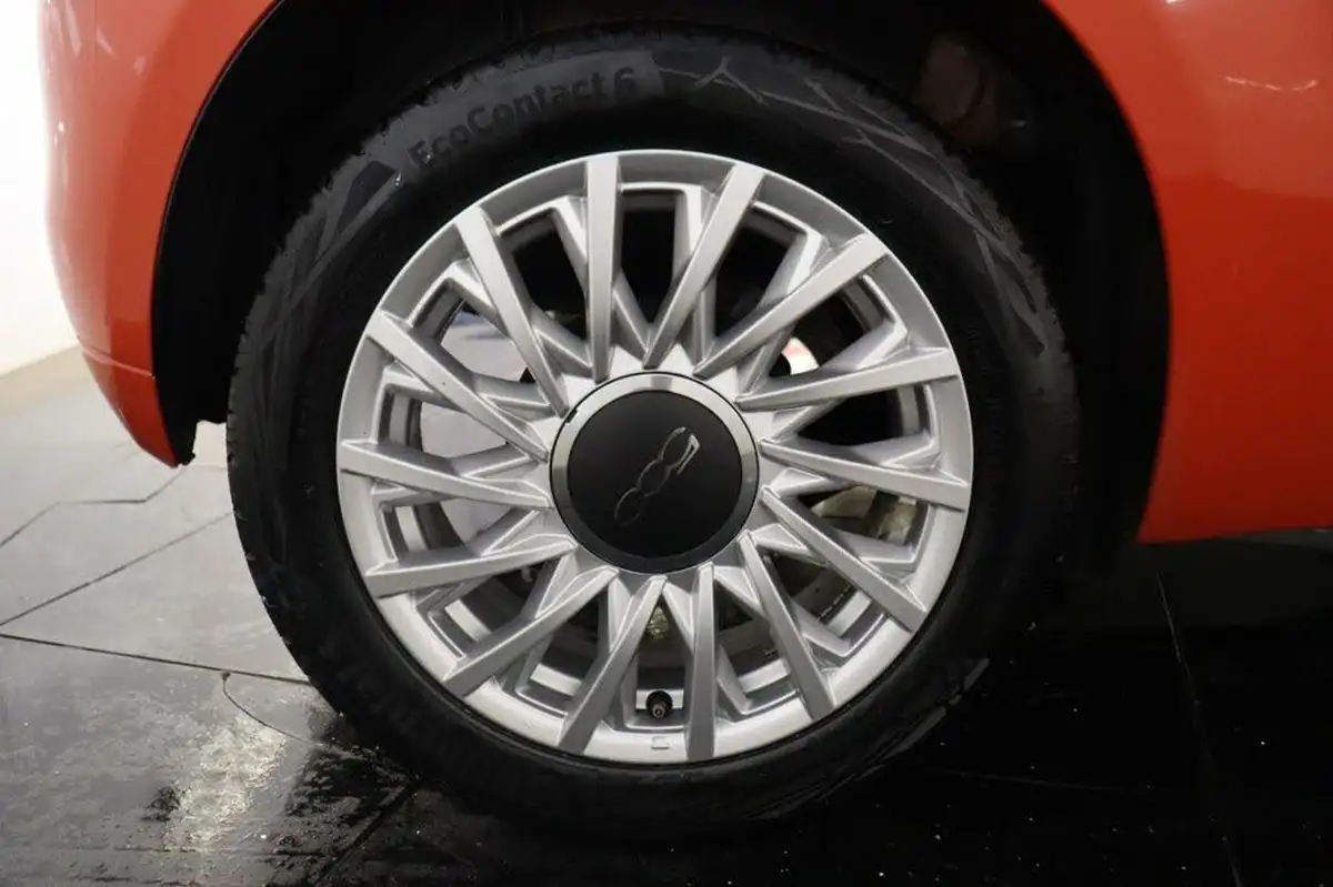 2022-fiat-500-10-dolcevita-big-28
