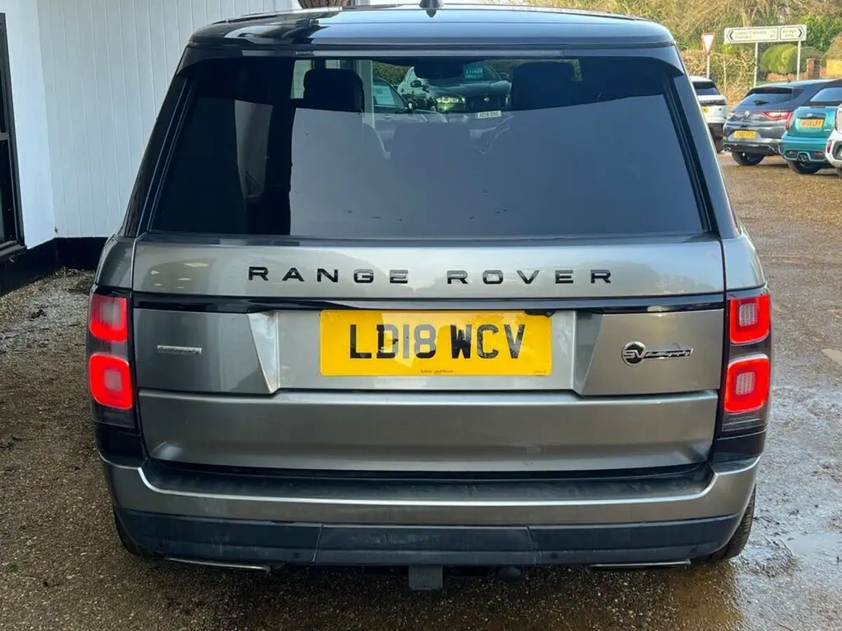 2018-land-rover-range-rover-30tdv6-autobiography-big-6