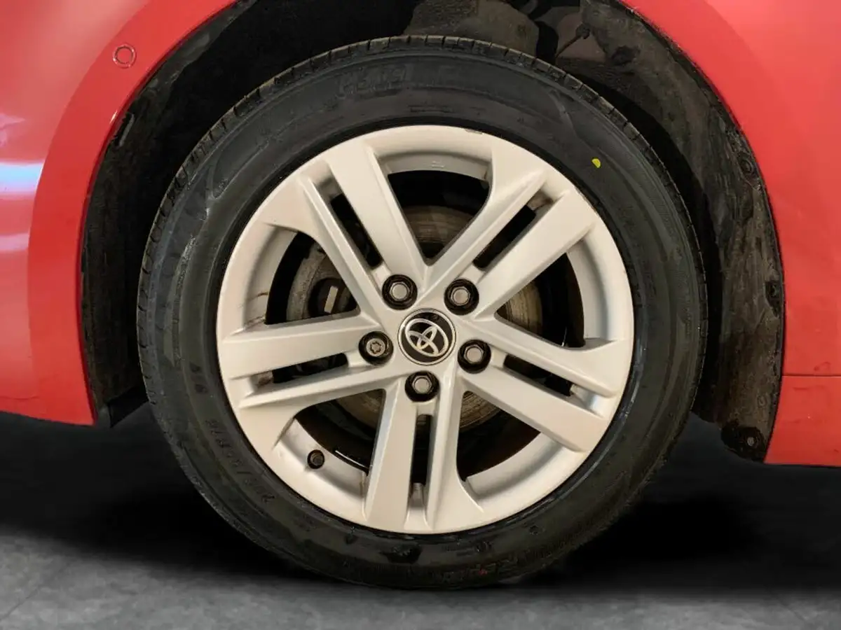 2021-toyota-corolla-18-vvt-i-icon-tech-spare-wheel-hatchback-5d-big-28