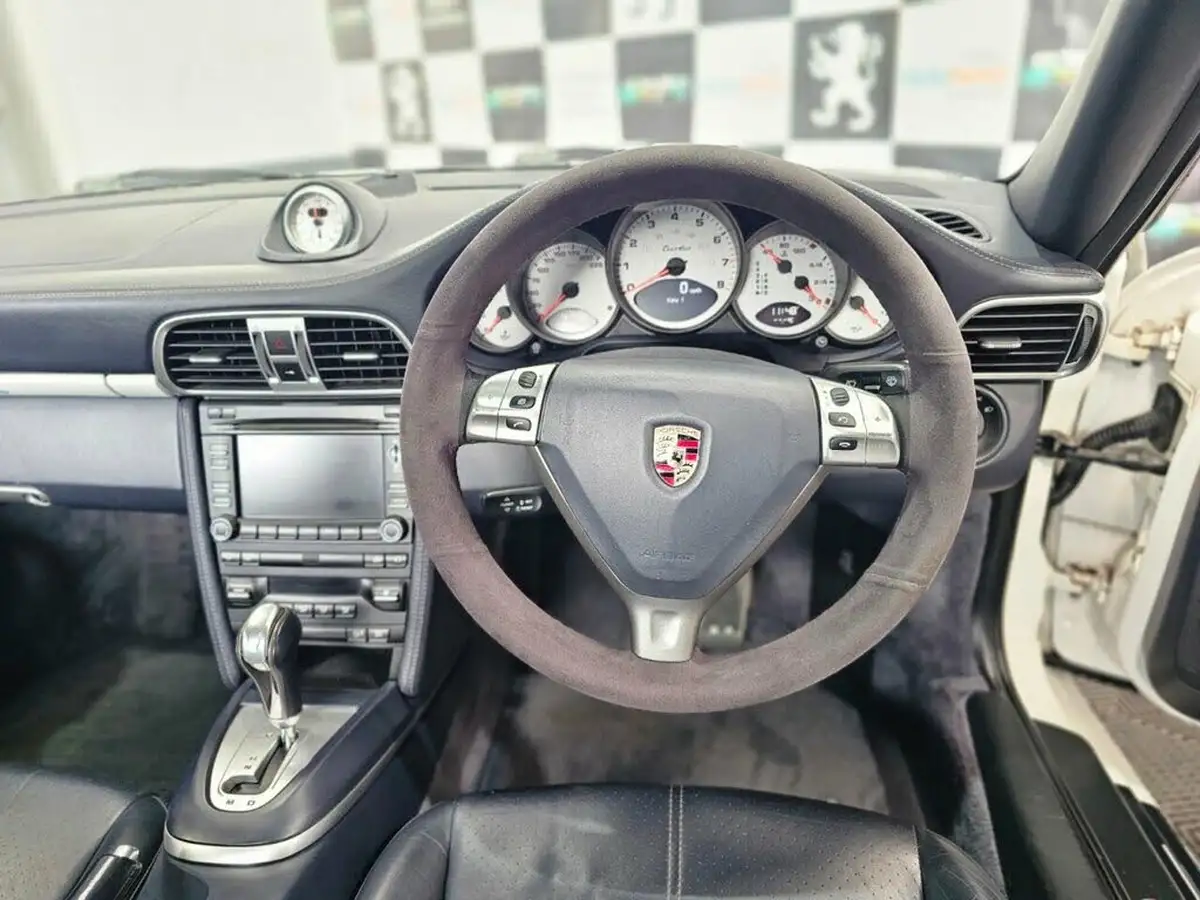2009-porsche-911-36-turbo-480bhp-cabriolet-auto-big-19