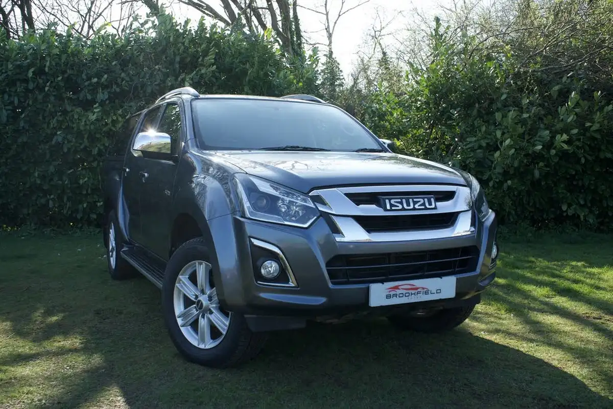 2018-isuzu-d-max-19td-utah-big-2
