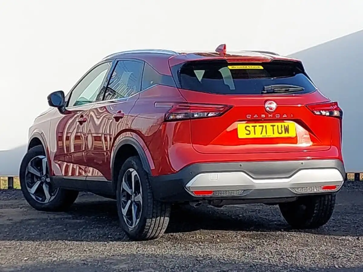 2021-nissan-qashqai-13-dig-t-n-connecta-140ps-big-1