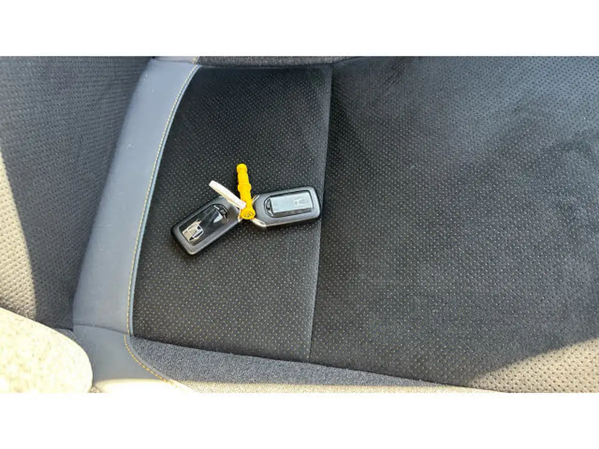 2023-honda-jazz-15-i-mmd-advance-sport-big-19