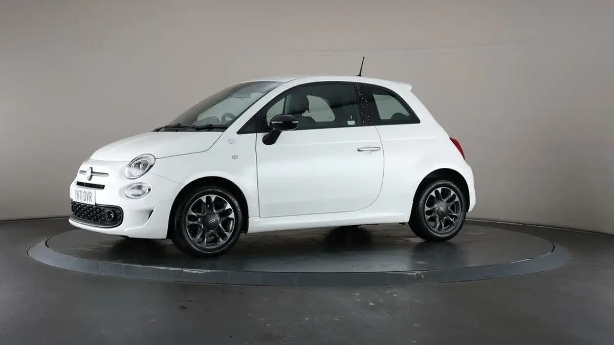 2022-fiat-500-10-hey-google-big-38